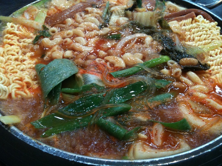 벗이랑부대찌개
