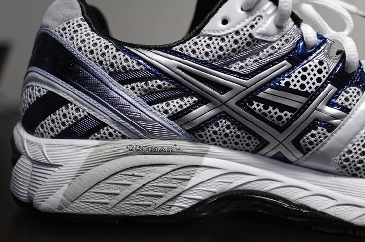 asics gel kayano 17 kids black