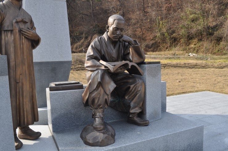 (청원)단재 신채호(申采浩) 동상·기념관-고령신씨-
