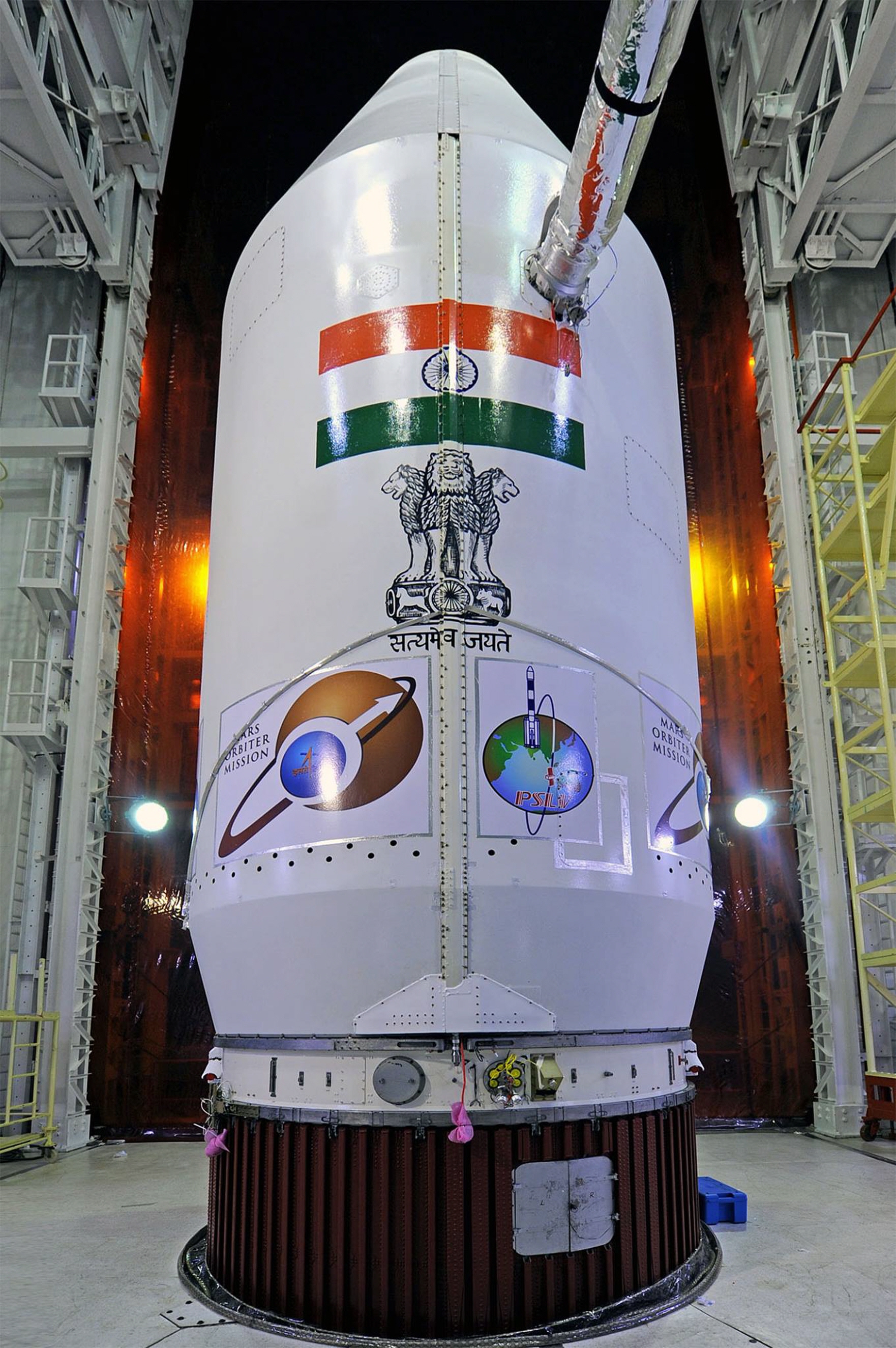 pslv-pslv-polar-satellite-launch-vehicle-rocket-india-isro