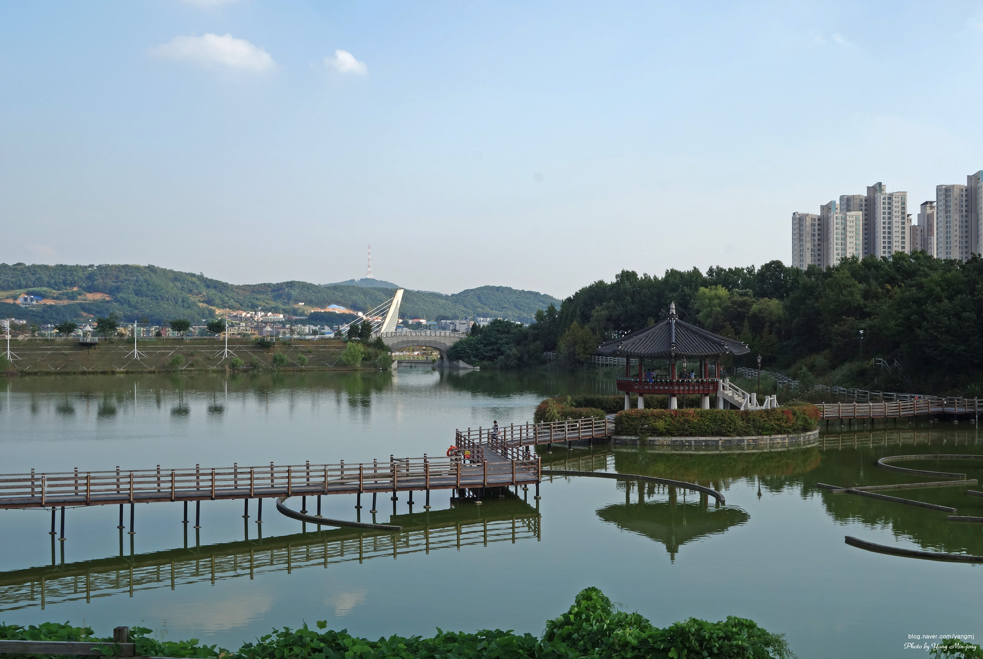 운정호수공원산책로