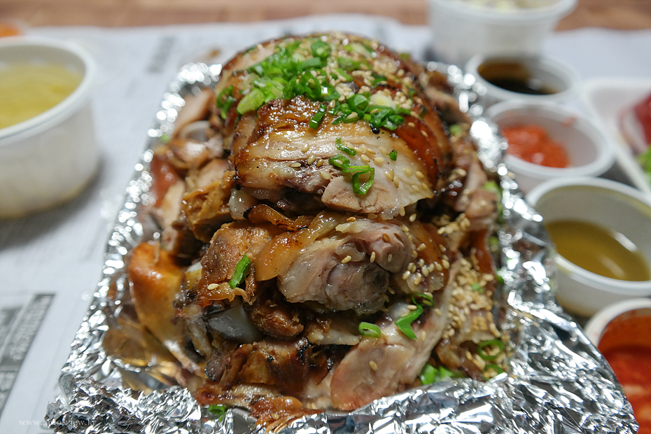 숯불에 구운 족발인데 쫜득쫜득함 - 기타음식 갤러리