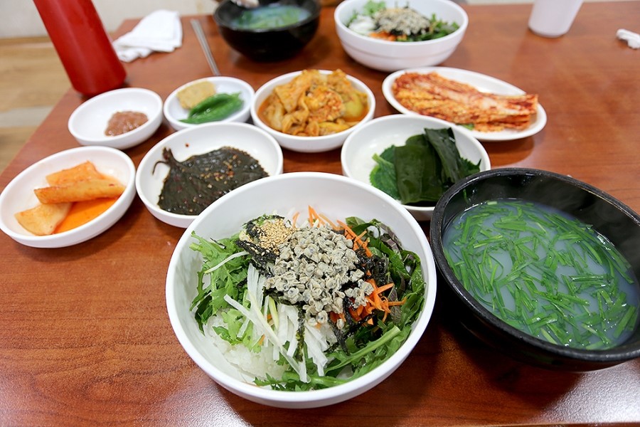 섬진강재첩국