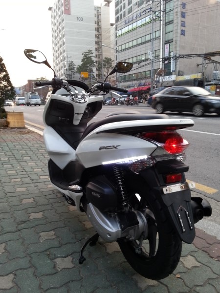 혼다 125cc 스쿠터 pcx125, SYM 보이져125 시승기 차이점 : 네이버 블로그 혼다 125Cc 스쿠터 Pcx125, Sym 보이져125 시승기 차이점 : 네이버 블로그