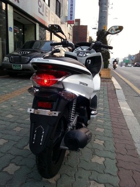 혼다 125cc 스쿠터 pcx125, SYM 보이져125 시승기 차이점 : 네이버 블로그 혼다 125Cc 스쿠터 Pcx125, Sym 보이져125 시승기 차이점 : 네이버 블로그