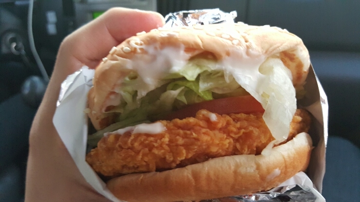 맥도날드 울산굴화DT점