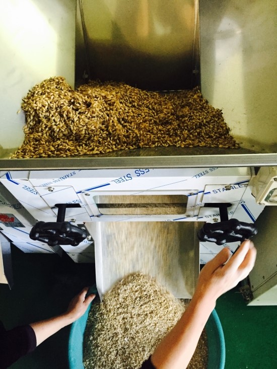 <b><p>A desire to calculate Mt flour Koan barley</p></b><b><p>算定望ましいストカル 麦芽粉 Korean大麦100％ 甘酒を作る 飴ジルウム 蜜</p></b><br /><br /><p align='center'>