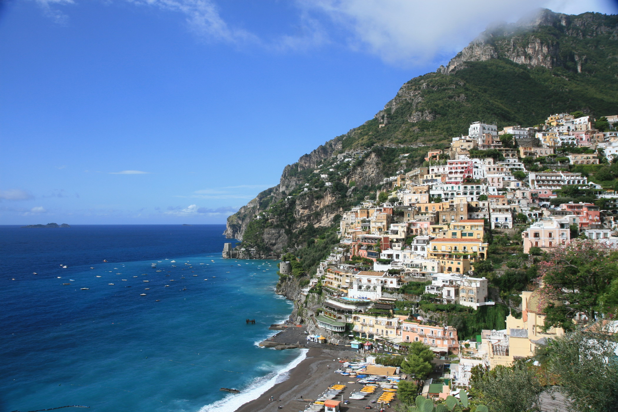  Amalfi Coast 