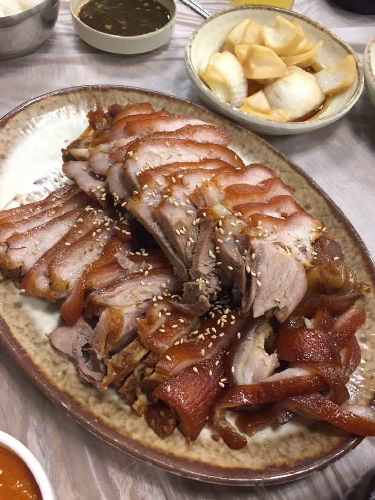 신토불이 왕족발