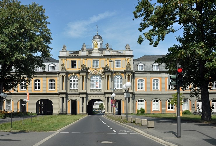 Rheinische Friedrich-wilhelms Universität Bonn 독일대학 소개. 열번째 대학 본 대학교 RHEINISCHE FRIEDRICH WILHEMS UNIVERSITAT BONN