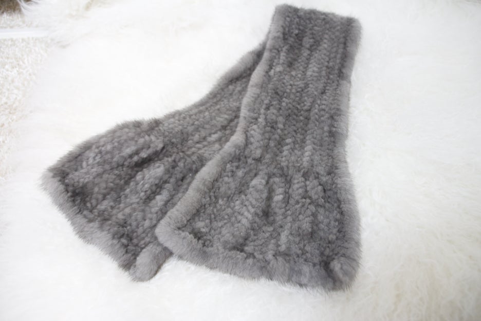 Mink muffler horn
