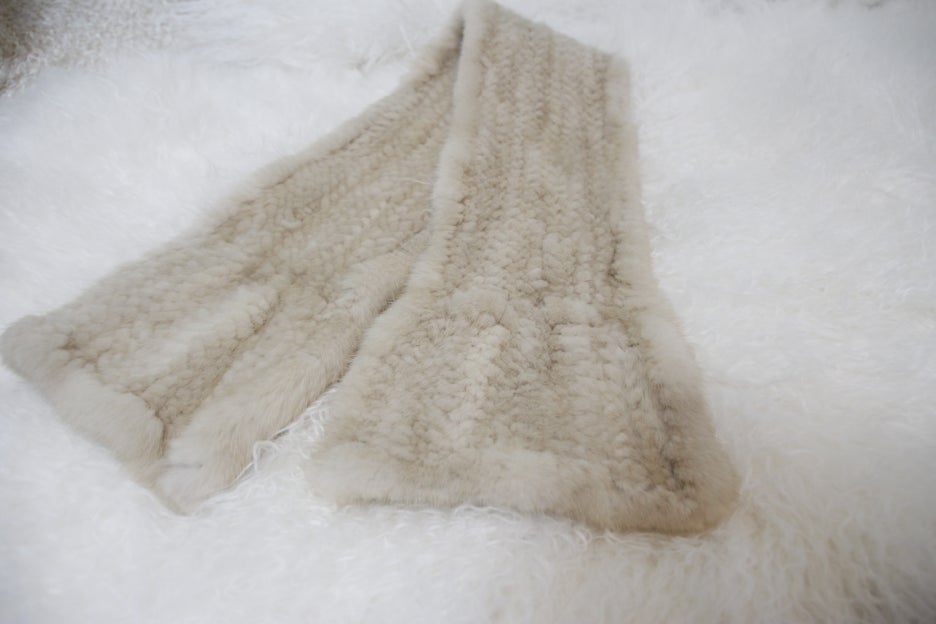 Mink muffler horn