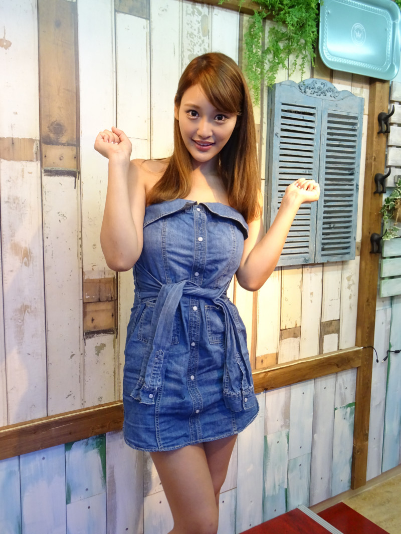 일본av배우 와카나 나오 ( Nao Wakana / 若菜奈央 ) : 네이버 블로그