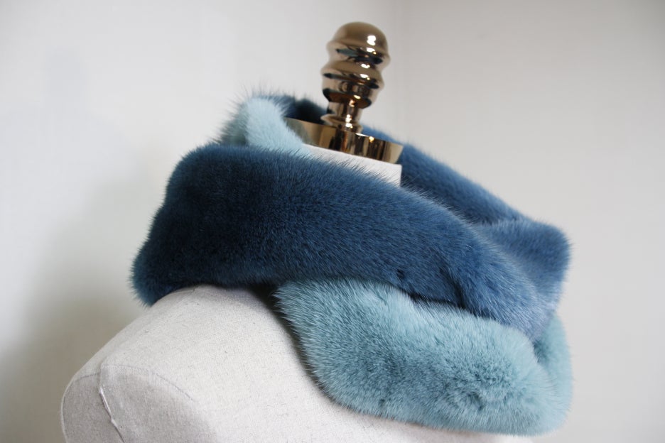 Le Beige st Mink warmer Two-tone muffler Trend sty