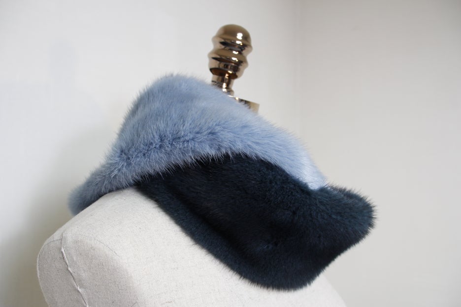 Le Beige st Mink warmer Two-tone muffler Trend sty