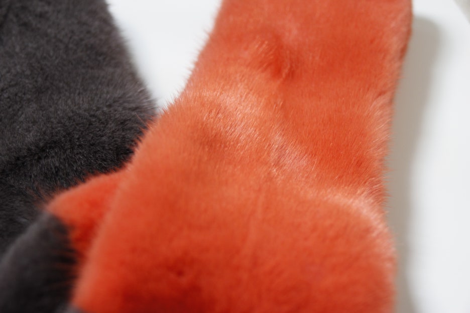 Le Beige st Mink warmer Two-tone muffler Trend sty