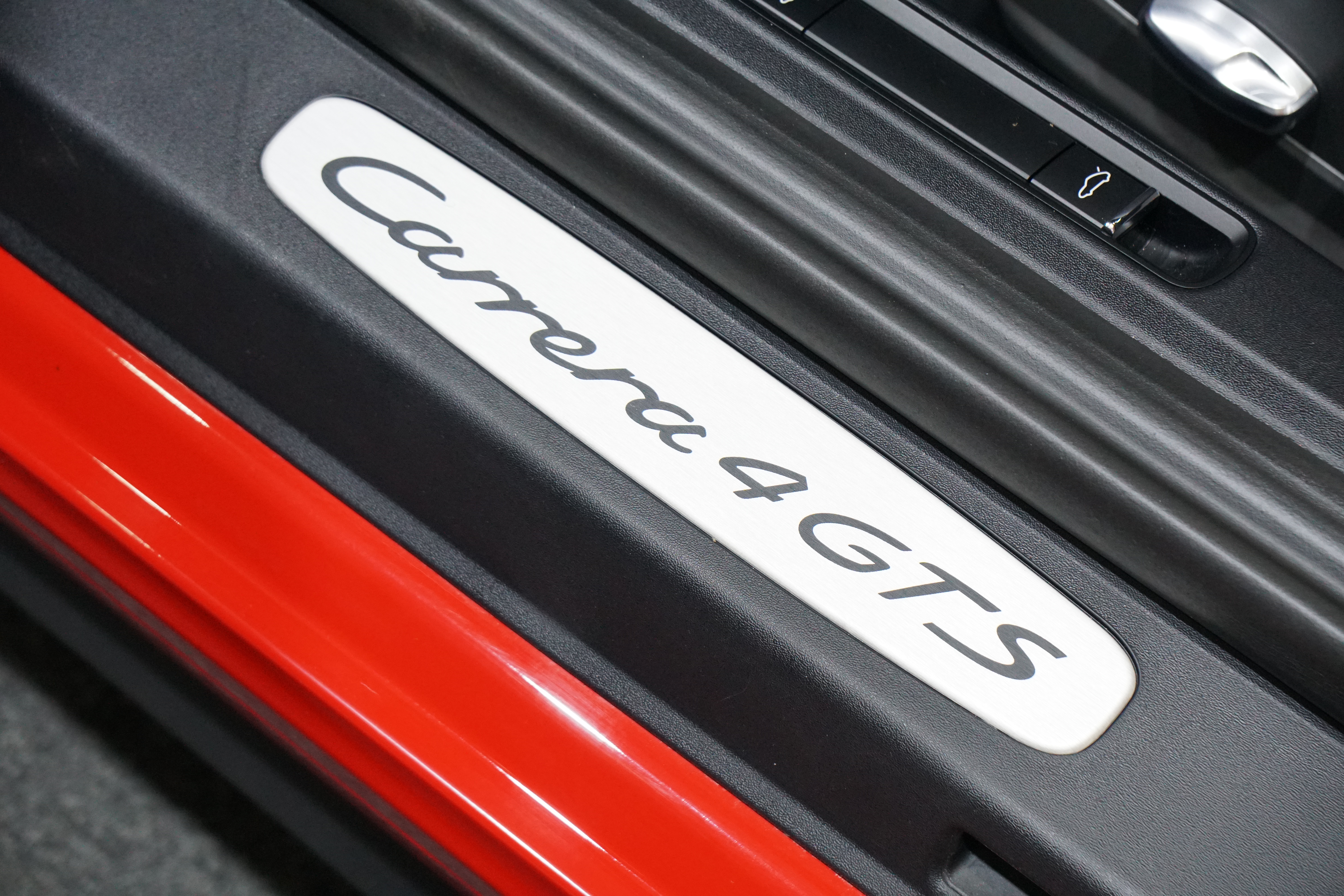 911 GTS 후방카메라, PCM 3.1 소니CCDII PAS지원 후방카메라 - 블로그