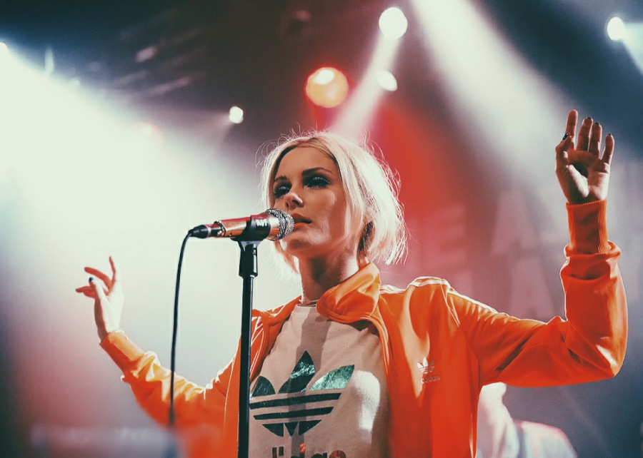 Suburban Space Invader - The Asteroids Galaxy Tour (가사의역) - 블로그