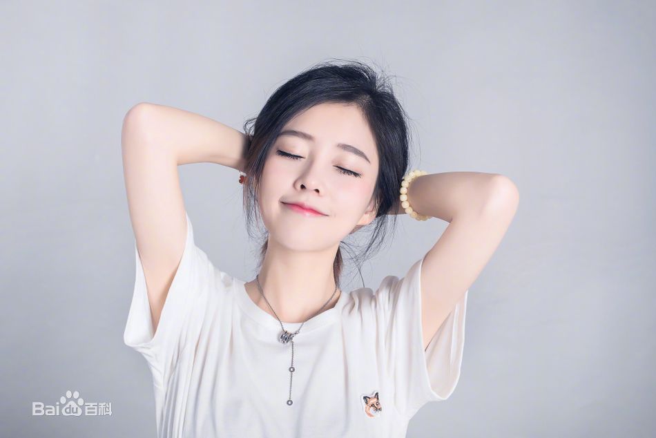 중국 음악 - 冯提莫펑티모, 左手왼손 듣기 / 가사 / 틱톡영상