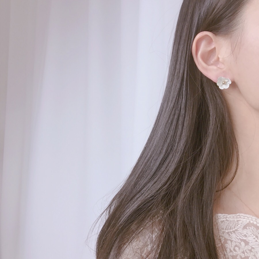 <b><p>spring Cherry Blossom Mot-Daught fw ea Drop</p></b><b><p>春 桜 螺鈿 フラワー イヤリング ドロップ ツーウェイ 15種 開講コーディネート</p></b><br /><br /><p align='center'>