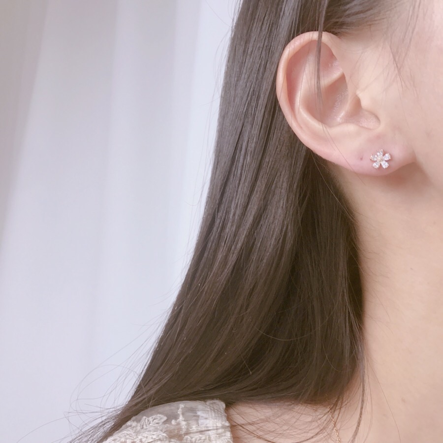 <b><p>spring Cherry Blossom Mot-Daught fw ea Drop</p></b><b><p>春 桜 螺鈿 フラワー イヤリング ドロップ ツーウェイ 15種 開講コーディネート</p></b><br /><br /><p align='center'>