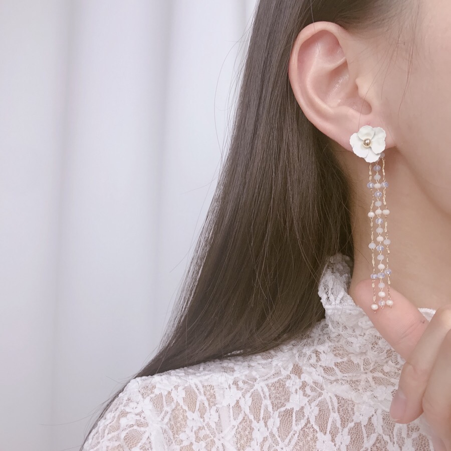 <b><p>spring Cherry Blossom Mot-Daught fw ea Drop</p></b><b><p>春 桜 螺鈿 フラワー イヤリング ドロップ ツーウェイ 15種 開講コーディネート</p></b><br /><br /><p align='center'>