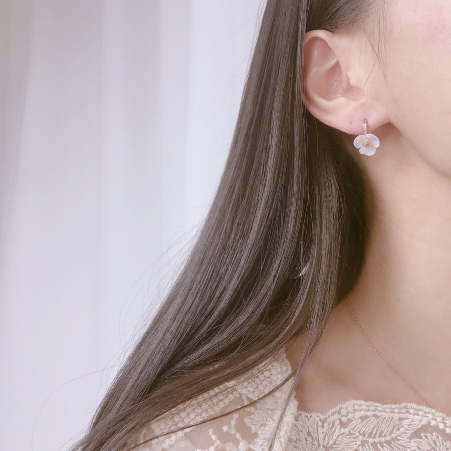 <b><p>spring Cherry Blossom Mot-Daught fw ea Drop</p></b><b><p>春 桜 螺鈿 フラワー イヤリング ドロップ ツーウェイ 15種 開講コーディネート</p></b><br /><br /><p align='center'>