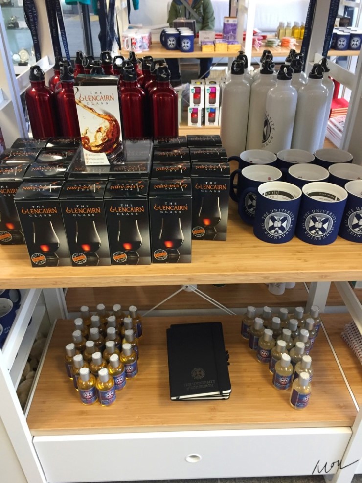 에딘버러 대학교 기념품샵 후기, Edinburgh university gift shop 네이버 블로그