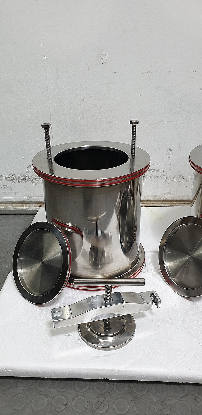 SUS304 Stainless Steel / Ball Mill Jar / Clamp Type / 스테인레스스틸 볼밀용 포트 / 플랜지타입 / Mill(분쇄밀) / 피케이랩(PKlab) - 블로그