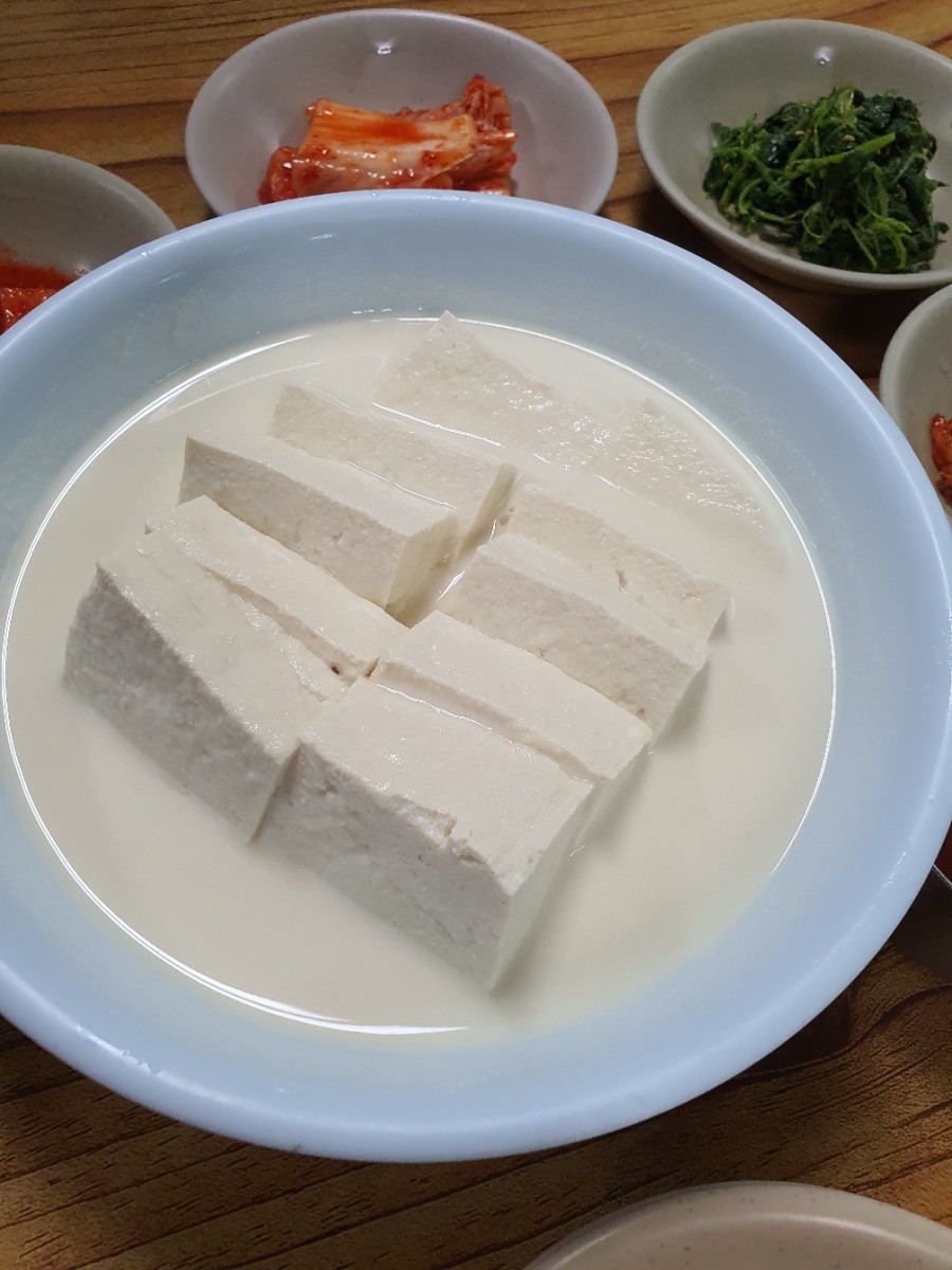 강변손두부