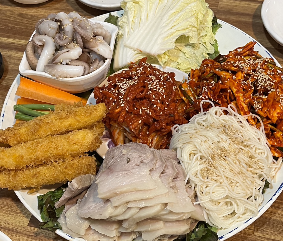 장군족발보쌈