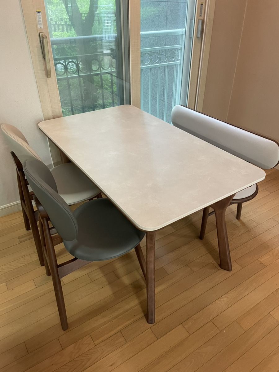 식탁의자 실물 사진