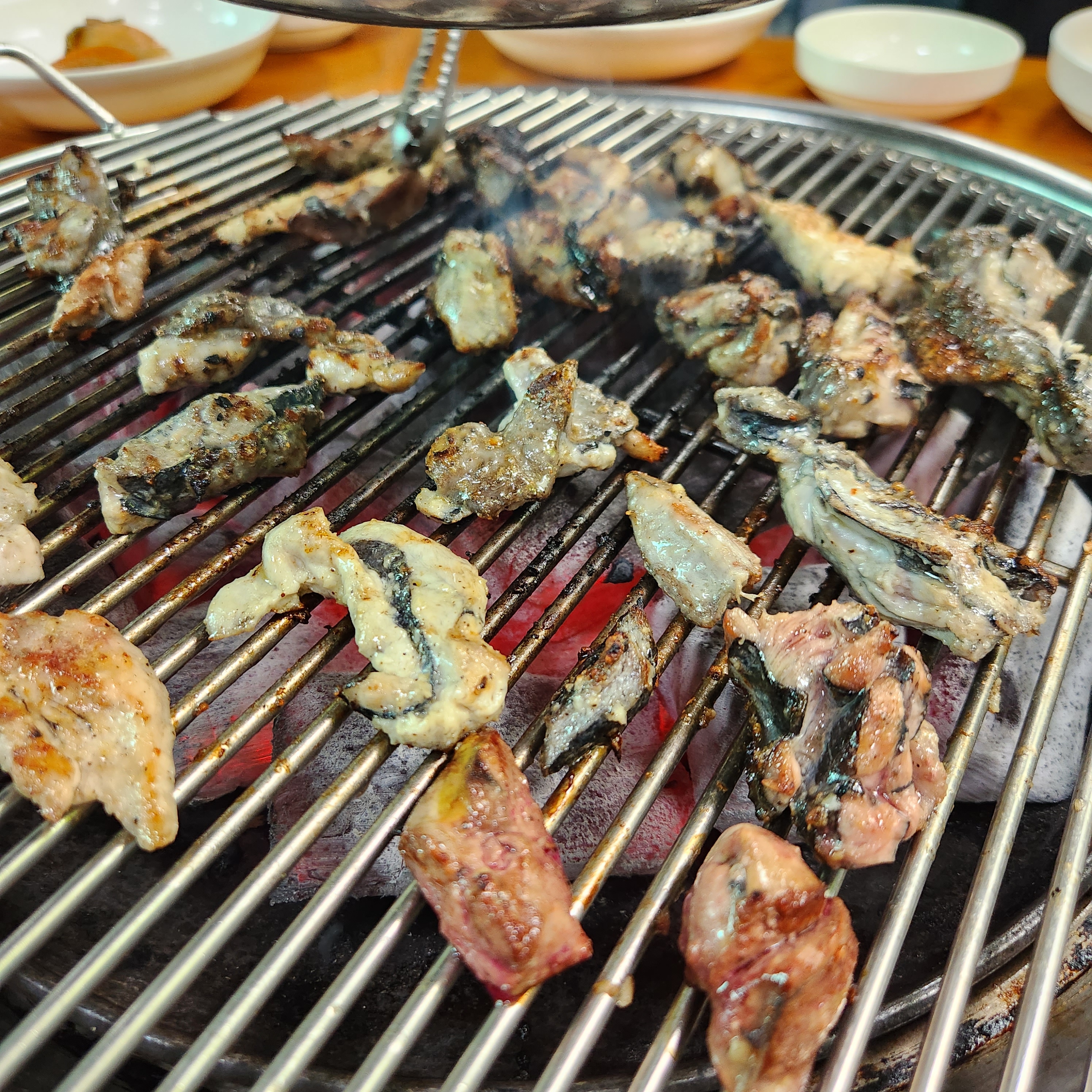 장수오골계숯불구이 이미지