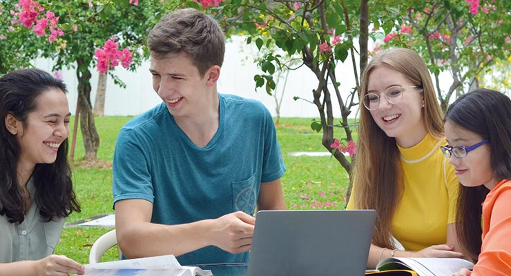 "university in singapore for international students"