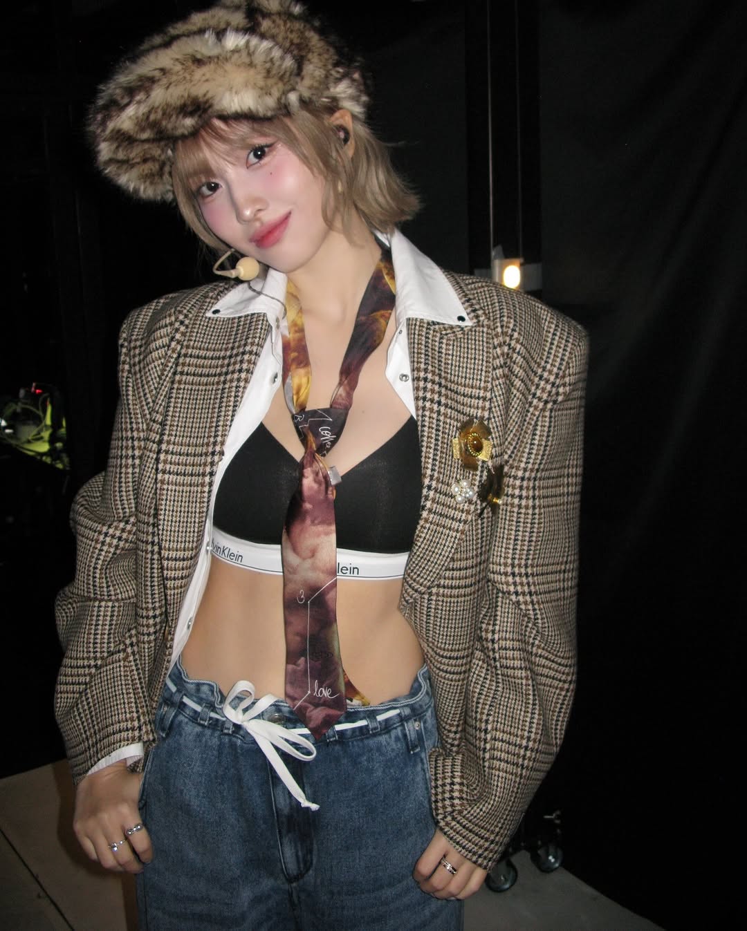 250118 트와이스 모모 인스타그램